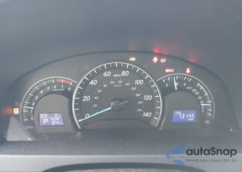 2013 Toyota Camry Le z USA, uszkodzony, nr VIN 4T4BF1FK6DR331428